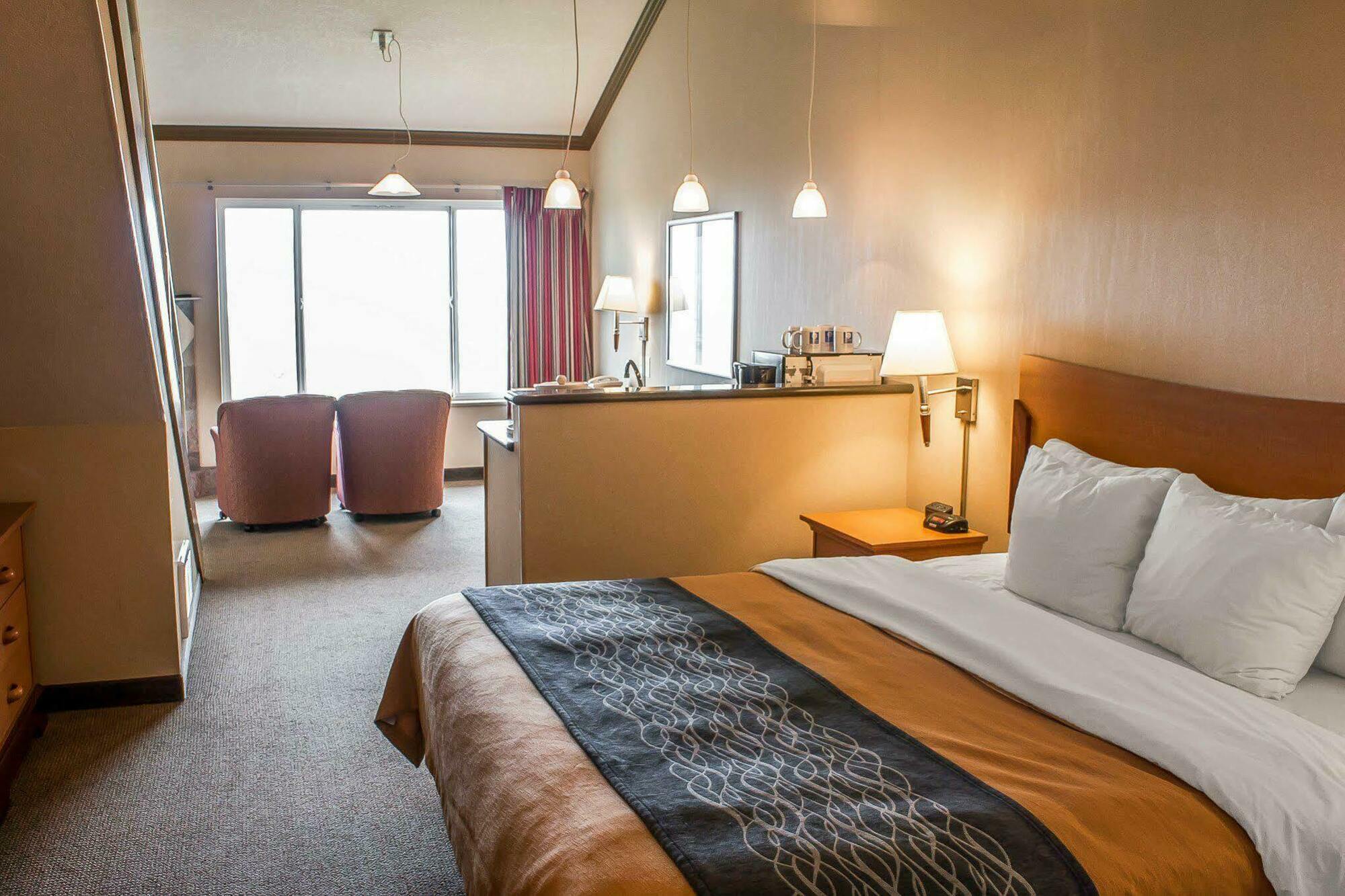Comfort Inn & Suites אושן שורס מראה חיצוני תמונה